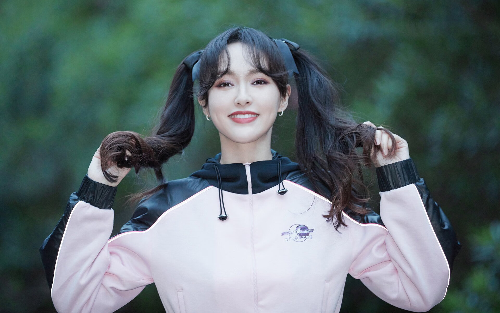 叶夫根尼娅·奇库诺娃泳姿优雅成焦点，叶夫根尼娅·格罗百科