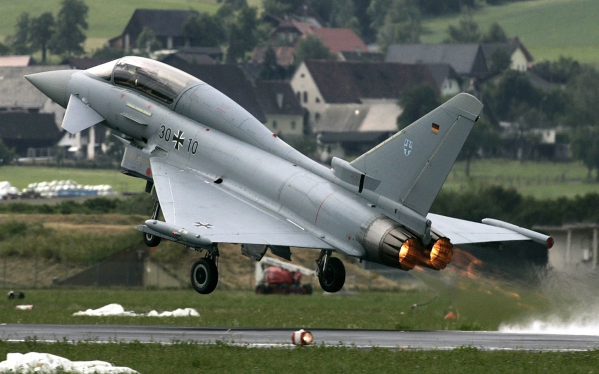 九游登录中心-灰熊替补贡献三十分以上展现深度，灰熊现役