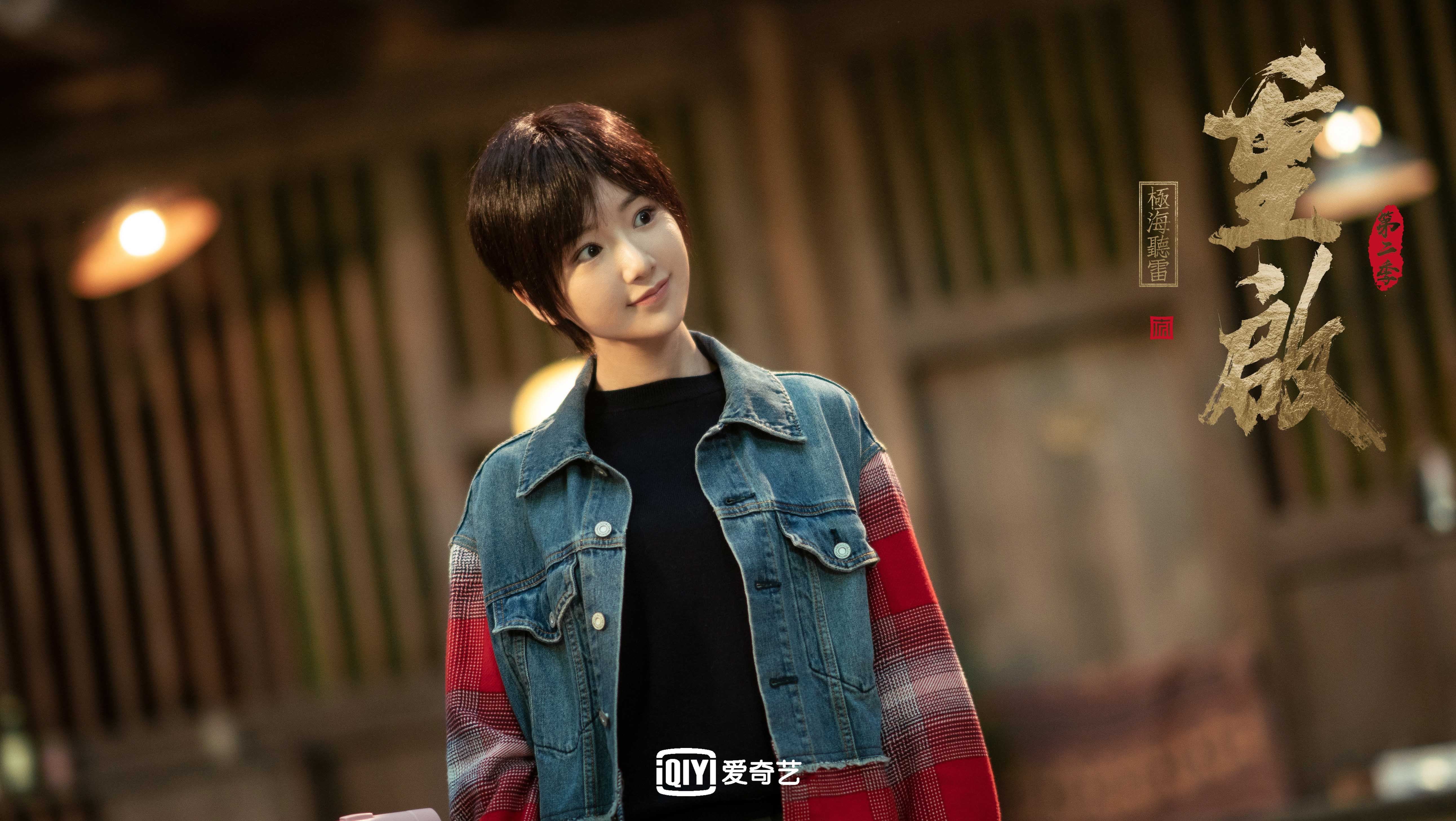 男篮训练注重半场阵地战术布置增强比赛控制力，男篮打球