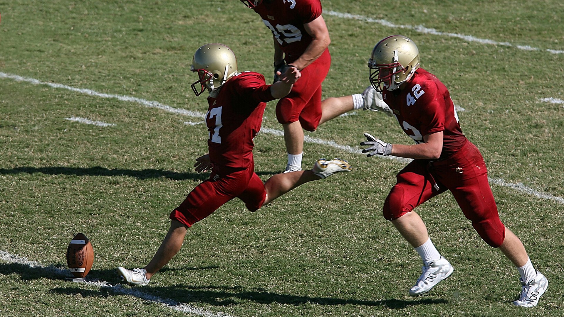“足协发布最新青少年培训指南”，中国足协青少年训练大纲(征求意见稿)